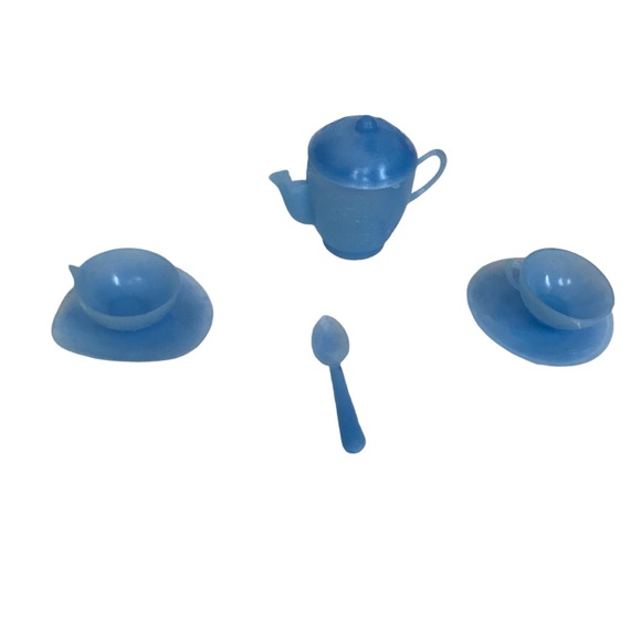 Vintage 60s Gumball Machine Prizes Tea Pot Cups Spoon, four sets - Picture 2 of 7